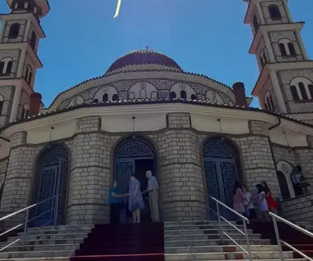 Guide touristique en Albanie