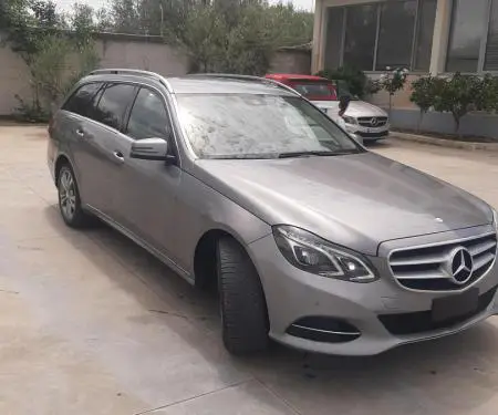 Mercedes Benz E250  4Matic