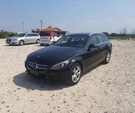 Mercedes benz C220