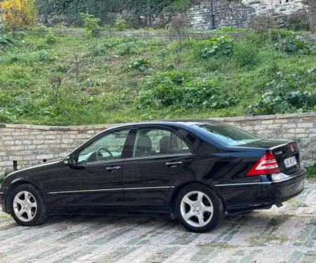 Shitet c-class 220 elegance