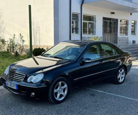 Shitet c-class 220 elegance
