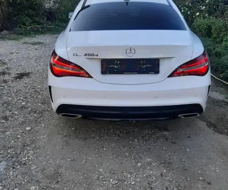 Mercedes Benz CLA200 Look AMG - 6