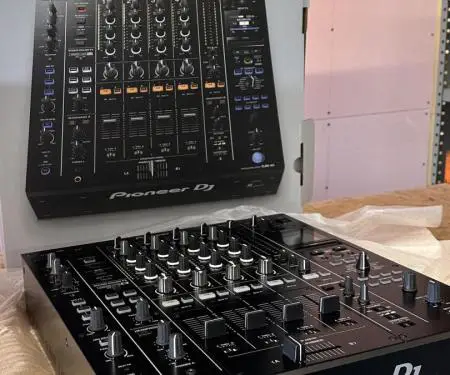 Pioneer OPUS-QUAD, Pioneer XDJ-RX3, Pioneer XDJ-XZ, DDJ-FLX10, Pioneer CDJ-3000, Pioneer DJM-A9 - 9