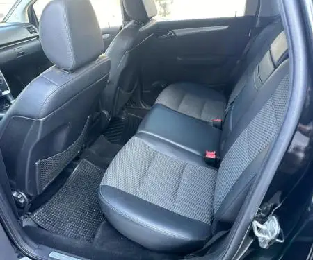 Shitet Mercedes B Class 2010 Benzin 200 Turbo