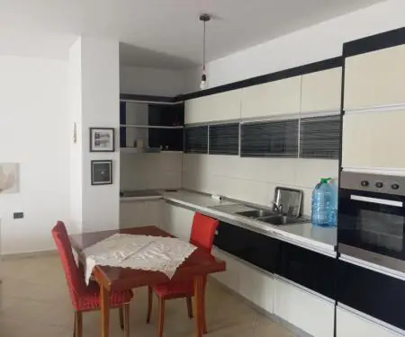 Shtepi me qera 2+1+2 - 7