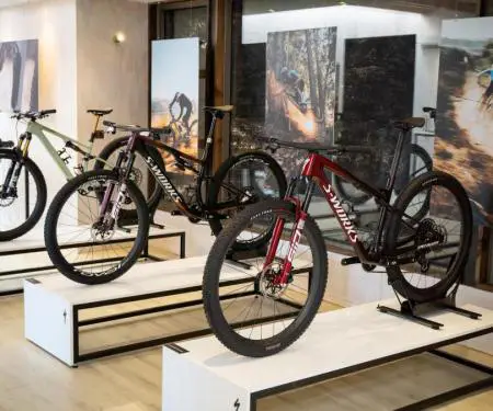 2024 Specialized Epic 8 EVO Pro