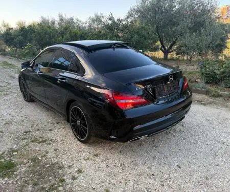 Mercedes Benz CLA180  AMG