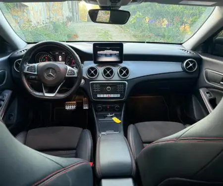 Mercedes Benz CLA180  AMG - 7