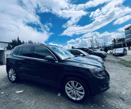 shitet Tiguan 2010
