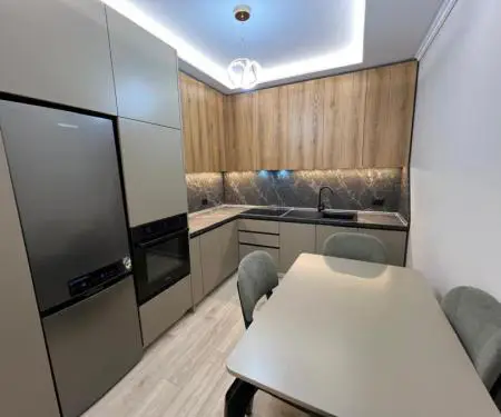 Jepet me qera apartament 1+1  tek Zogui i zi perballe karburant Gazheli - 6