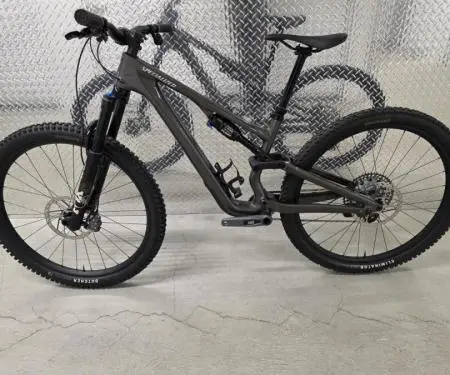 Bli tani Bicikletat MTB më të Shitura për cross-country të vitit 2025